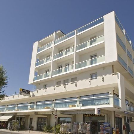 Hotel Igea Spiaggia เบลลาเรีย-อีเจอา มารีนา ภายนอก รูปภาพ
